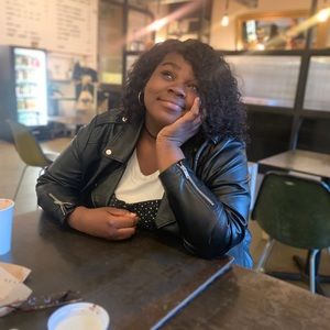 Meet your Posher, Destiny